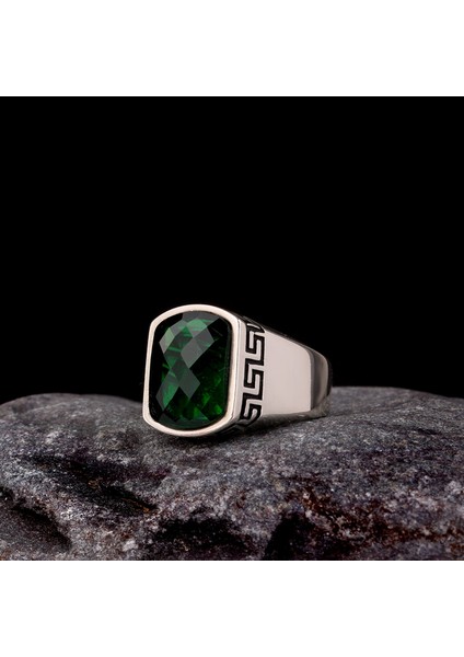 925 Ayar Gümüş Zirkon Taşlı Desen Motifli Erkek Yüzük fiyatları