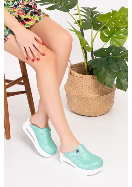 Yeşil Simli Gümüş Desenli Kapalı Hava Taban Kadın Sabo Terlik