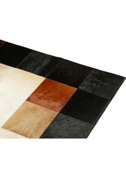 Siyah Bordürlü Doğal Dana Derisi Patchwork Halı 120 x 180 cm