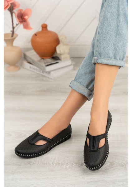 Pedli Pencereli Kadın Ayakkabı1010