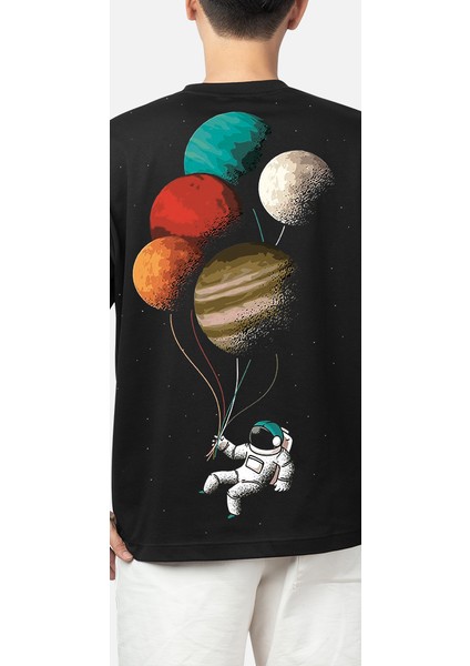 Weddey-M Oversize Astronot Gezen