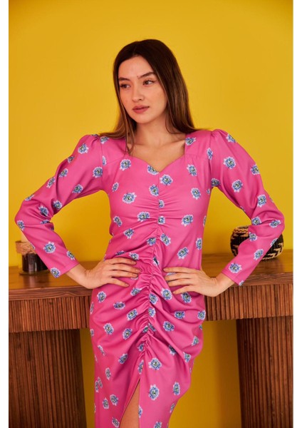 Desenli ve Büzgülü Elbise modelleri