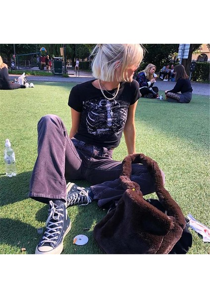 Gothic Skeleton Cage Crop fiyatları