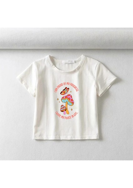 Butterfly & Mushrooms Baskılı Beyaz Crop fiyatları