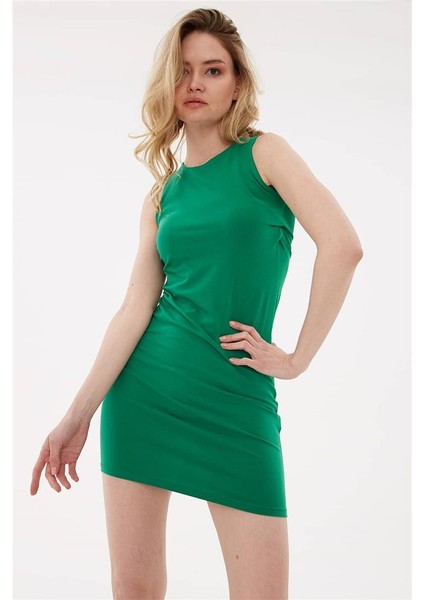 Kolsuz Elbise Yeşil / Green fırsatları