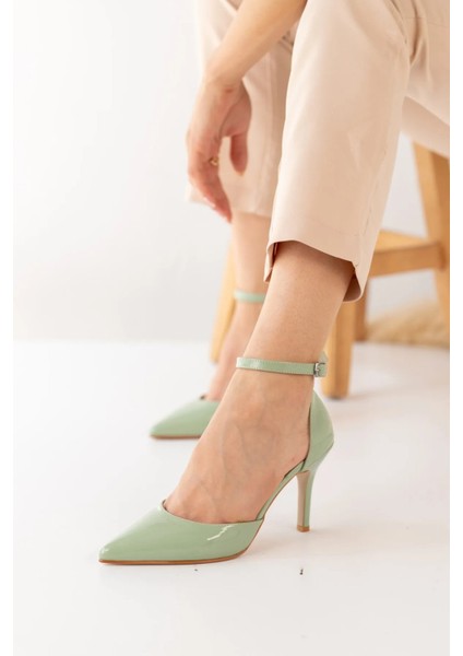 Su Yeşili Rugan Stiletto Sivri Burun Kadın Topuklu Ayakkabı1010 indirimleri