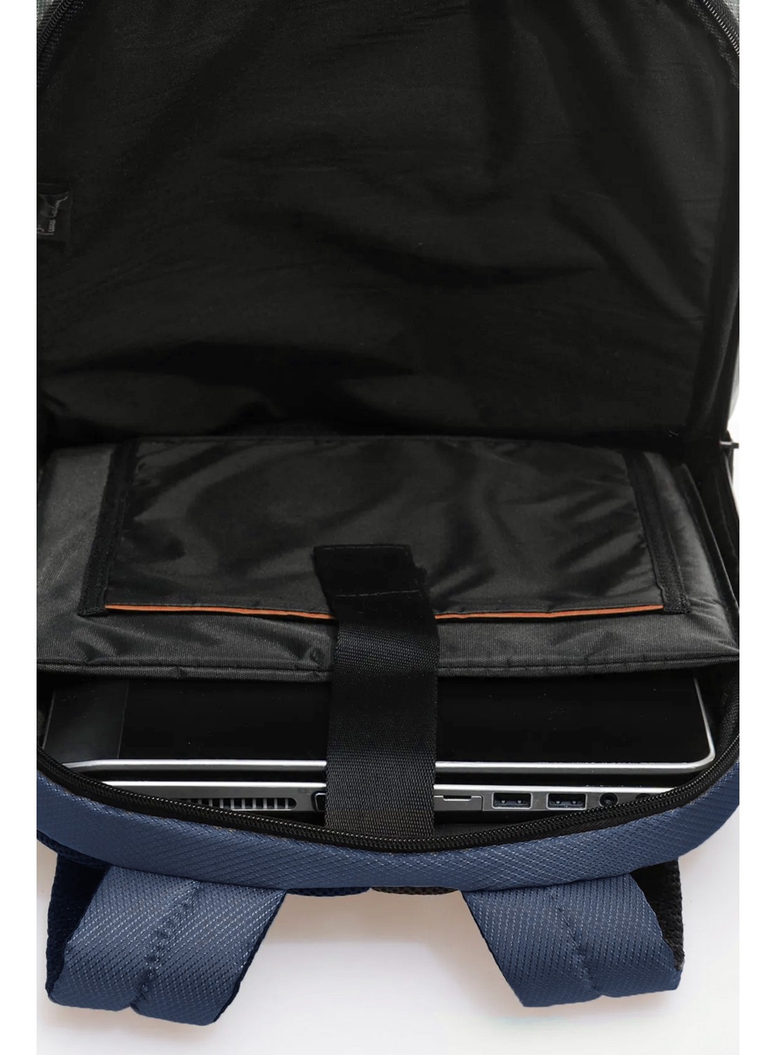 Fossil 7001 Business Sırt Çantası Siyah Laptop Çantası İç Fermuar Cep ile Kullanışlı görsel 2