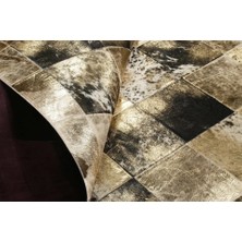 Dericibey Kahverengi & Siyah Gold Varaklı Dana Derisi Patchwork Halı 80 x 150 cm