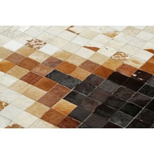 Dericibey Krem & Siyah Dana Derisi Patchwork Halı 80 x 150 cm