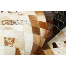 Dericibey Krem & Siyah Doğal Dana Derisi Patchwork Halı 80 x 150 cm