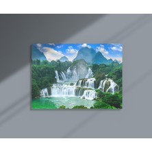 Doğal Tercih Ormanın Ortasında Dev Şelale Dekoratif Yatay Kanvas Tablo