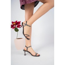 Preshley Kadın Liza Pilatin Iki Bantlı Bilekten Tokalı Ayakkabı 6cm Topuklu