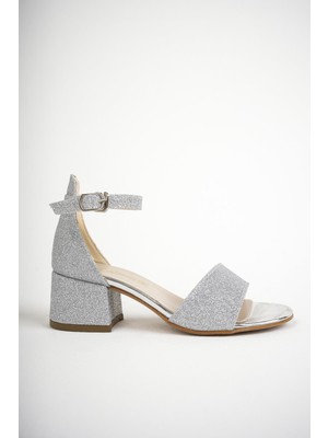 İnci Moda Kız Çocuk Bilekten Bağlama Topuklu Taşlı Günlük Sandalet