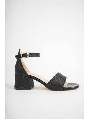 İnci Moda Kız Çocuk Bilekten Bağlama Topuklu Taşlı Günlük Sandalet