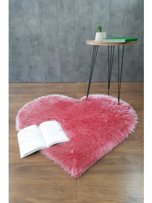 Bonny Home Kürk Halı Kalp Kırmızı  150 x 150  Puf Peluş Post Tüylü Dekoratif Puffy Kaymaz Yumuşak Shaggy Yolluk