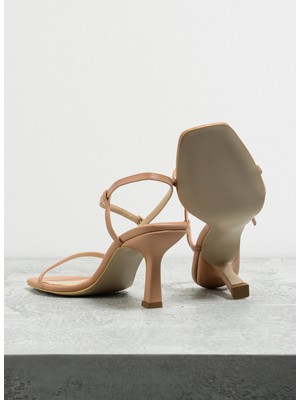 Fabrika Deve Tüyü Kadın Topuklu Ayakkabı Lahey New
