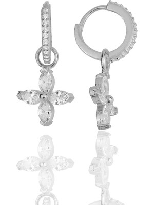 Söğütlü Silver Gümüş Rodyumlu Zirkon Taşlı Dört Yapraklı Yonca Küpe