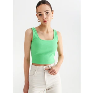 Kare Yaka Fitilli Yeşil Kadın Atlet TARRAN