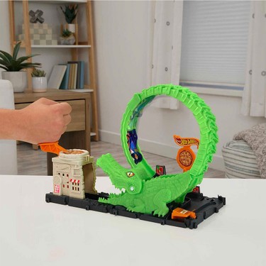 Hot Wheels Düşman Yaratıklar Oyun Seti HDR29-HKX39 Fiyatı