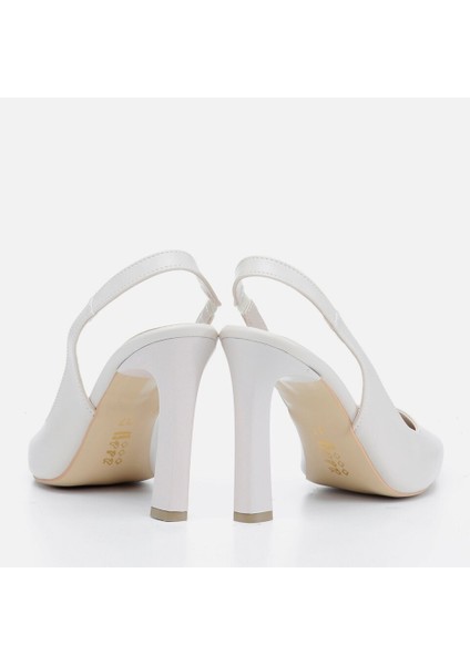 01AYY263370A310 Bej Kadın Stiletto