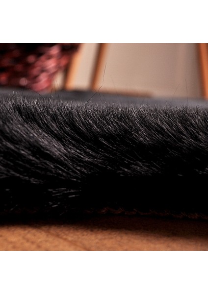 Rex Tavşanı Dekoratif Post Peluş Halı Siyah (Tüy Yüksekliği 22 Mm) modelleri