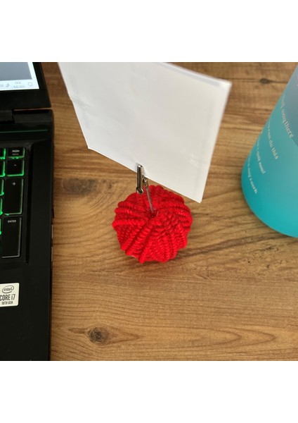 Kırmızı Yumak Not Tutucu indirimleri