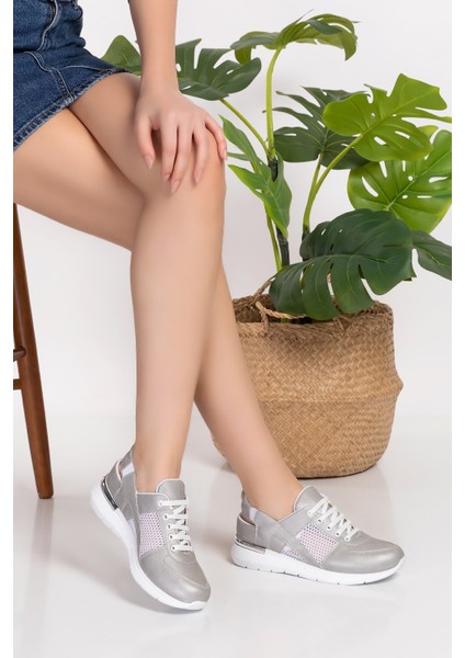 Nur Gümüş Fileli Ortopedik Spor Sandalet