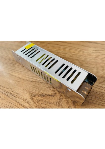 Slim - Metal - 12V 5A - 12 Volt 5 Amper Şerit Dvr Kayıt Cihaz Adaptör Besleme 158X40X30 60W 12V5ASLİM fiyatları