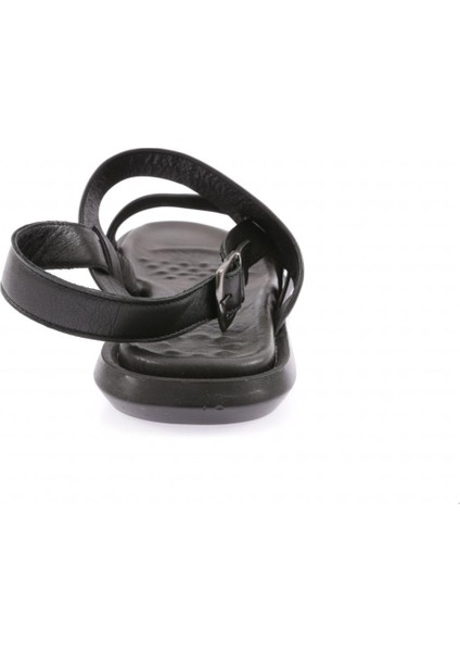 2022-23Y Erkek Merdane Sıralı ve Çapraz Bantlı Sandalet fırsatları