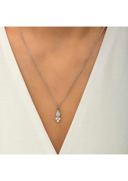 925 Ayar Gümüş Çiğ Damlası Mekik Tektaş Bayan Gümüş Kolye modelleri