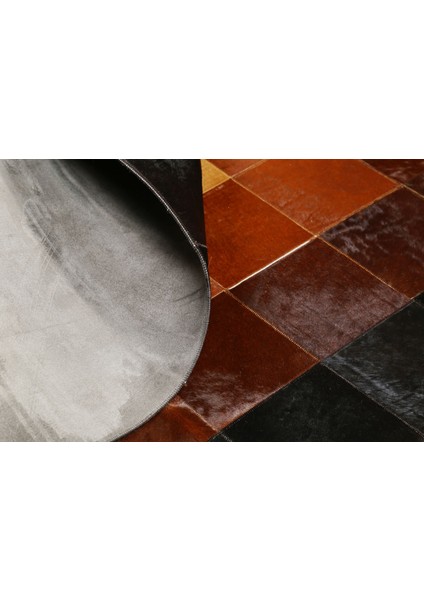 Çok Renkli Patchwork Dana Derisi Halı 240 x 340 cm