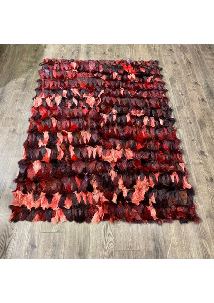 Kırmızı ve Siyah Doğal Kürk Halı 160 x 230 cm modelleri