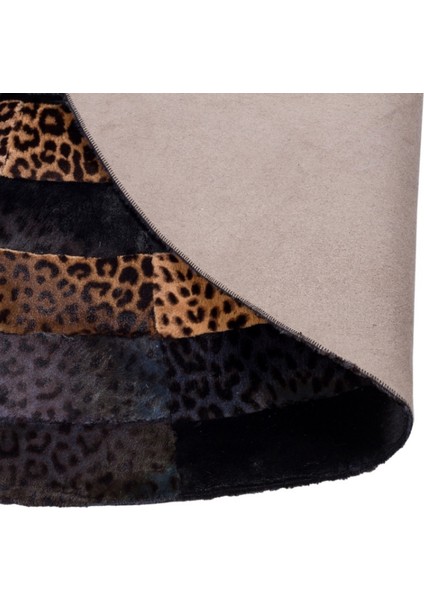 Leopar Desenli Yuvarlak Deri Halı 150 x 150 cm
