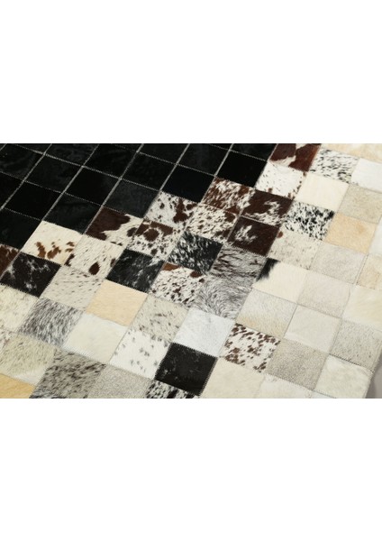 Krem & Siyah Doğal Dana Derisi Patchwork Halı 140 x 200 cm