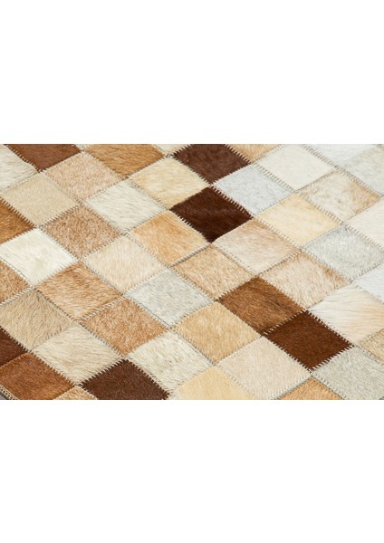 Çok Renkli Doğal Dana Derisi Patchwork Halı 140 x 200 cm