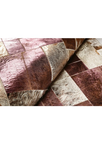 Çok Renkli Doğal Dana Derisi Patchwork Halı 240 x 340 cm