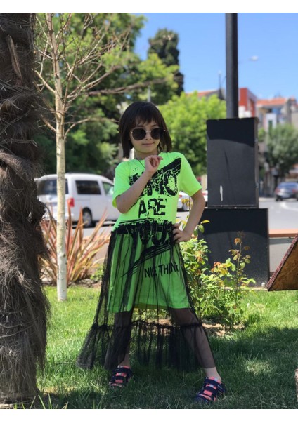 Kız Çocuk Who Are Tül Detaylı Astarlı Elbise fiyatları