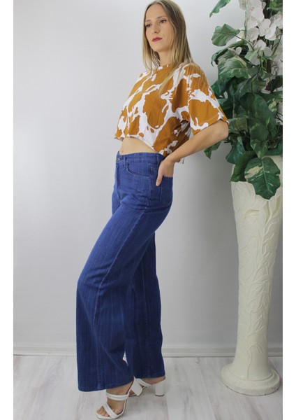 Desenli Crop Tişört Vizon - 121.903