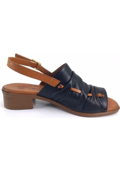 23026021 Kadın Deri Günlük Sandalet modelleri