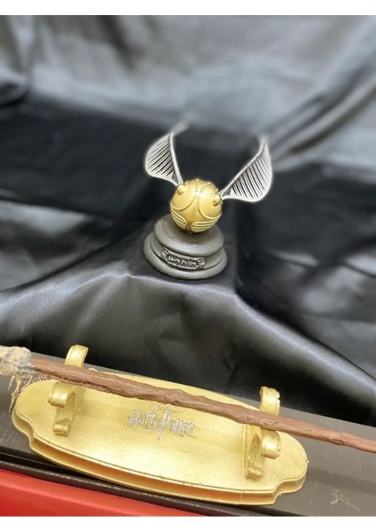 Harry Potter Asası Golden Snitch Asa Standı Set