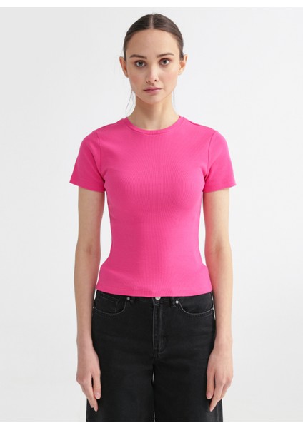 Bisiklet Yaka Fitilli Fuşya Kadın T-Shirt TEO fırsatları