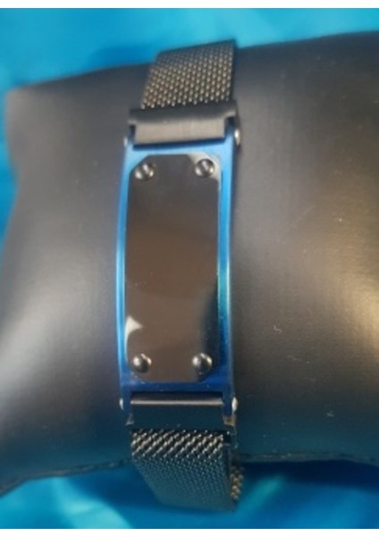 Kişiye Özel Isim Yazılabilen Mıknatıs Kilitli Saat Kordonlu Siyah ve Mavi Renk Çelik Bileklik fiyatları