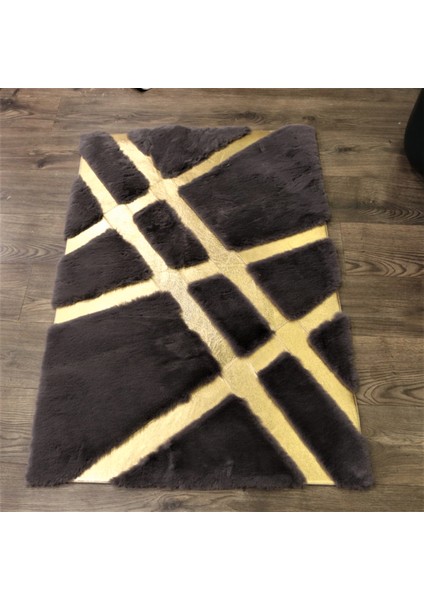 Gri Gold Bordürlü Peluş Halı 120 x 180 cm