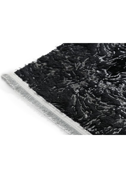 Gümüş Varaklı Kuş Ayağı Modelli Siyah Peluş Halı 160 x 230 cm