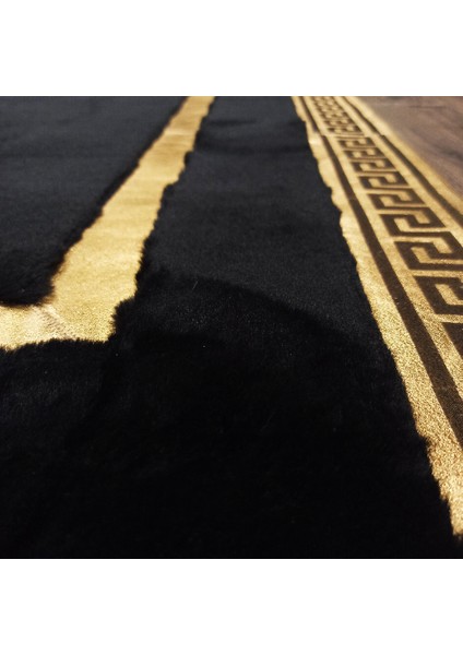 Siyah Gold Bordürlü Peluş Halı 240 x 340 cm indirimleri