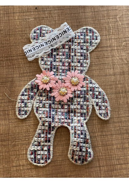 24X15 cm Dokuma Çiçekli Ayıcık Aplike Arma Dikiş Aksesuarı