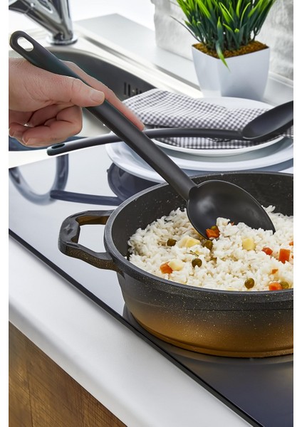 Teflon Servis Kaşık -220 Dereceye Kadar Dayanıklı- Siyah