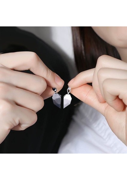 Figürlü Kadın Kolye - Gümüş (Yurt Dışından) modelleri