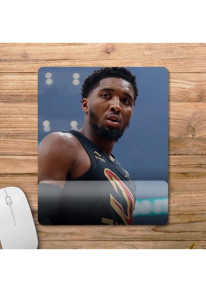 Donovan Mitchell - Cleveland Cavaliers Bilek Destekli Mousepad Model - 3