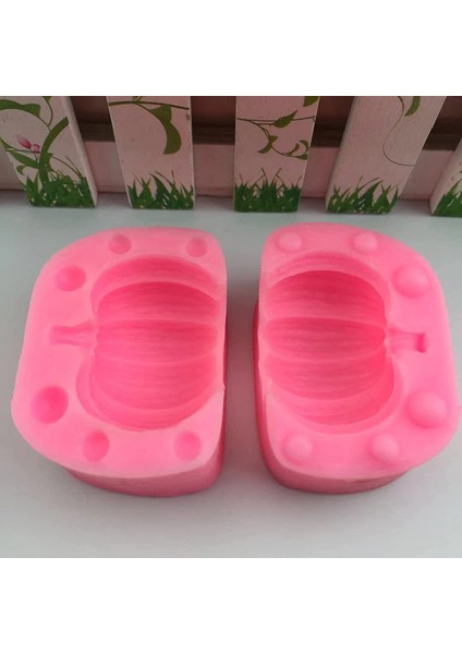 2 Parçalı 3D Kabak Şekilli Silikon Kalıp (Yurt Dışından) fırsatları